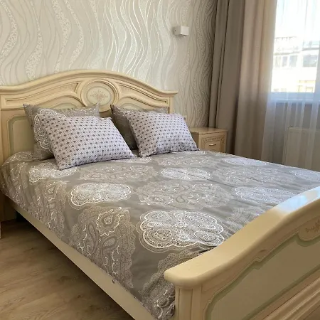 Apartment Britain Lviv Exterior photo